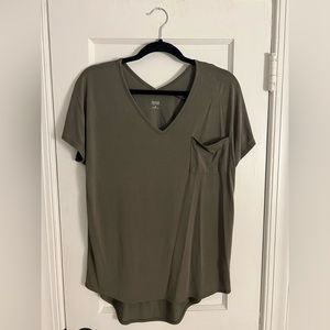 Ana Size S Oversized Green Short-sleeve Blouse